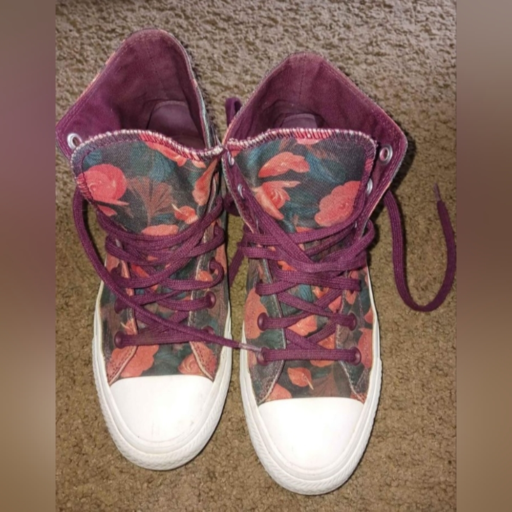 Womens Floral Converse